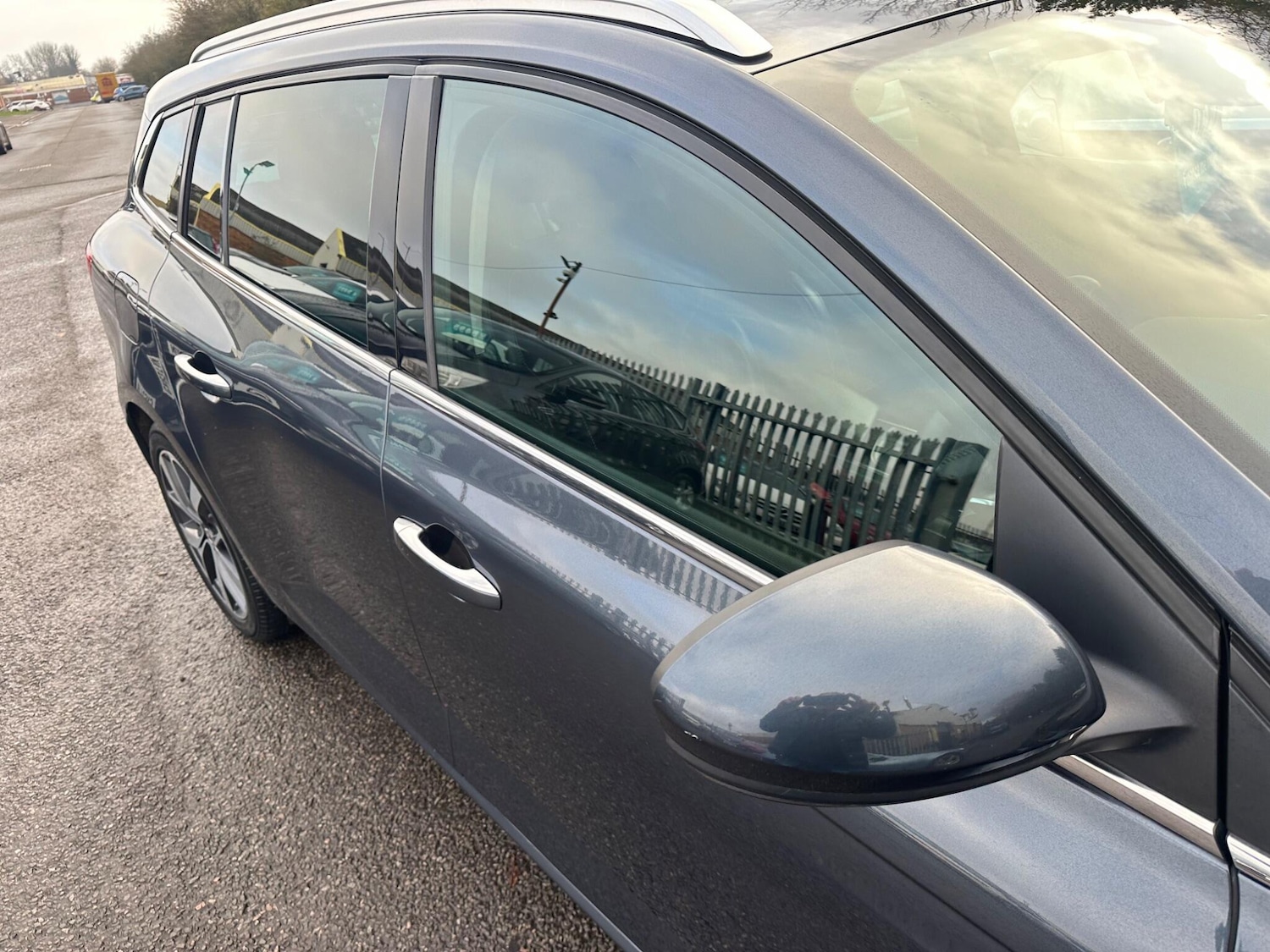 Used Renault Megane 2017 for sale - 76964395: Photo 12