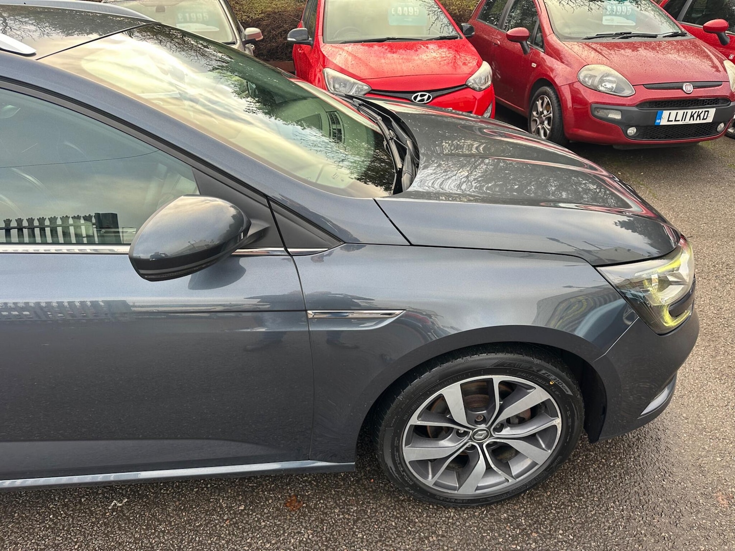 Used Renault Megane 2017 for sale - 76964395: Photo 13