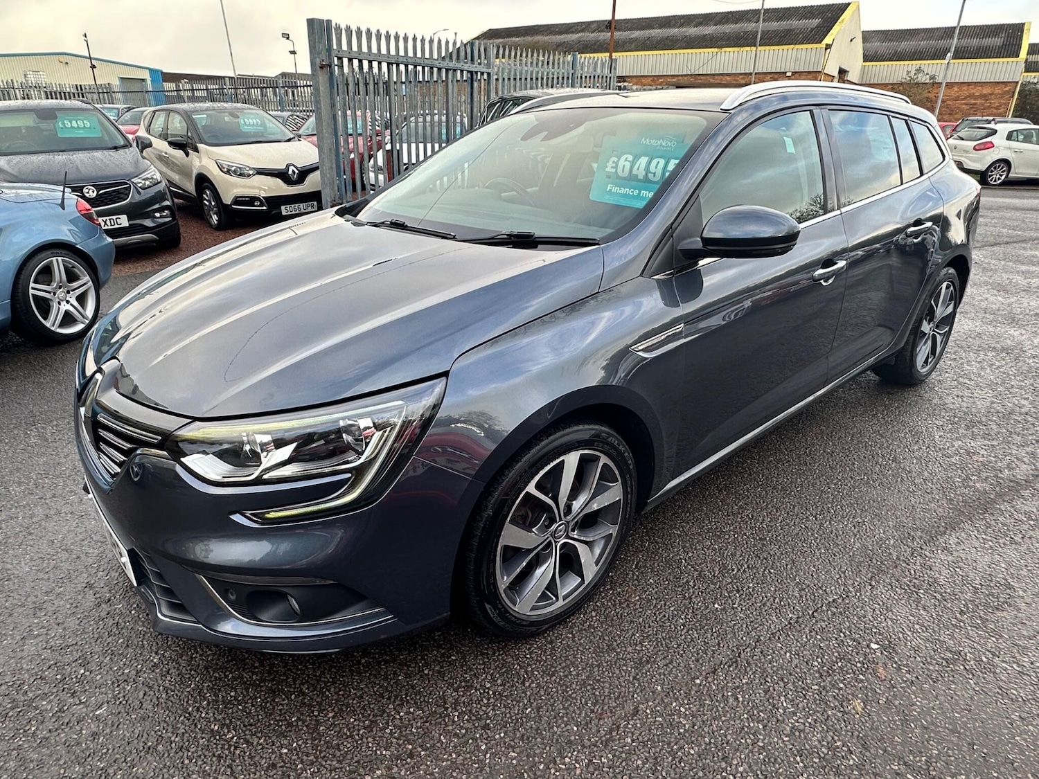 Used Renault Megane 2017 for sale - 76964395: Photo 29