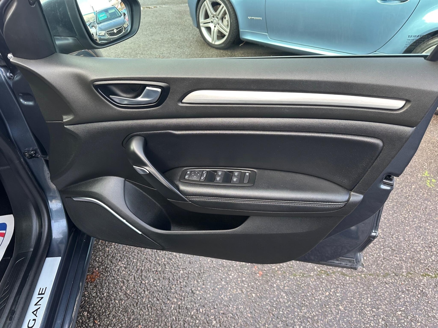 Used Renault Megane 2017 for sale - 76964395: Photo 48