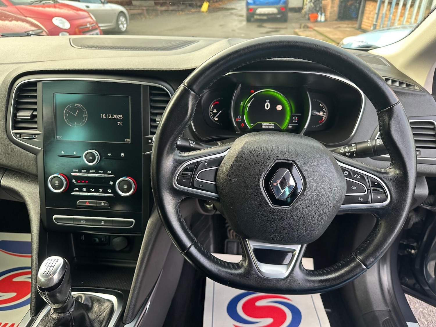 Used Renault Megane 2017 for sale - 76964395: Photo 49