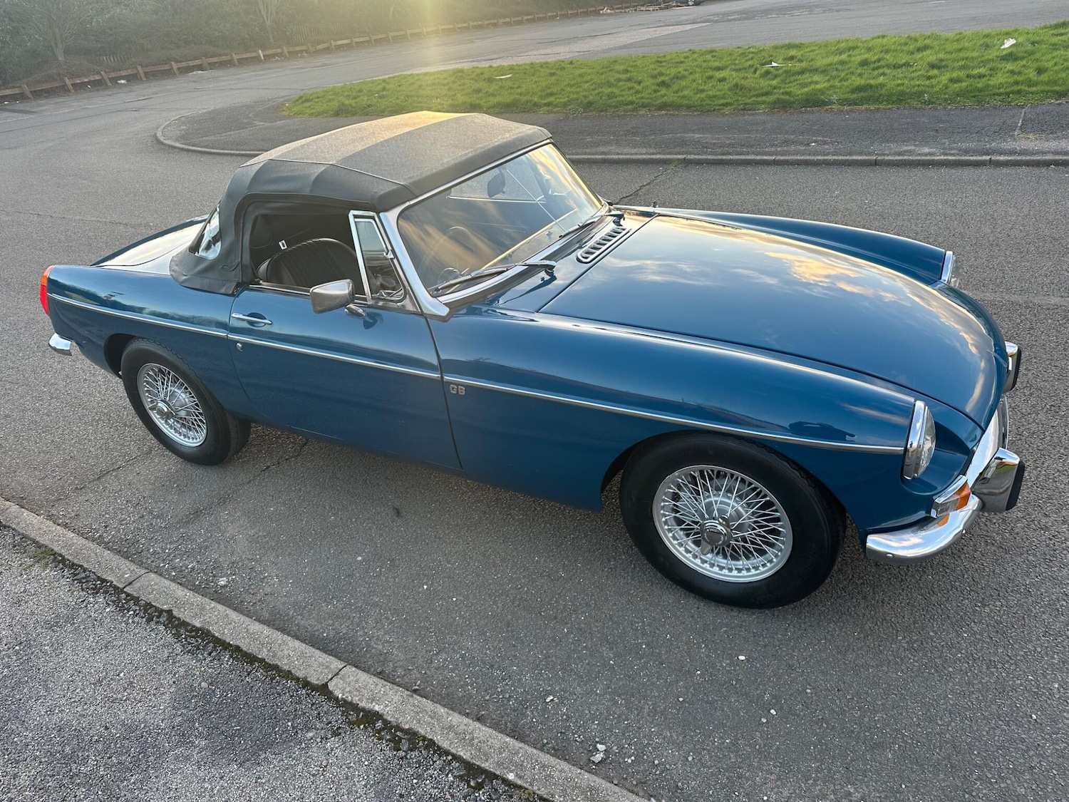 Used MG MGB for sale - 77853576: Photo 2