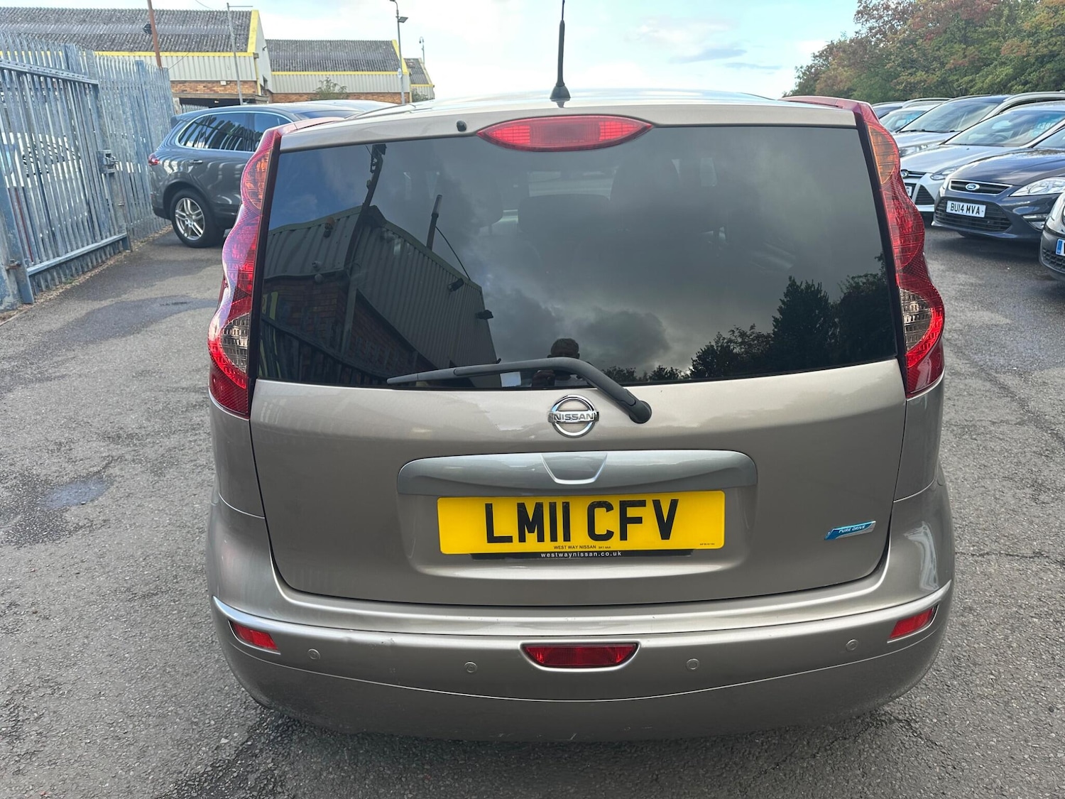 Used Nissan Note 2011 for sale - 76989441: Photo 12