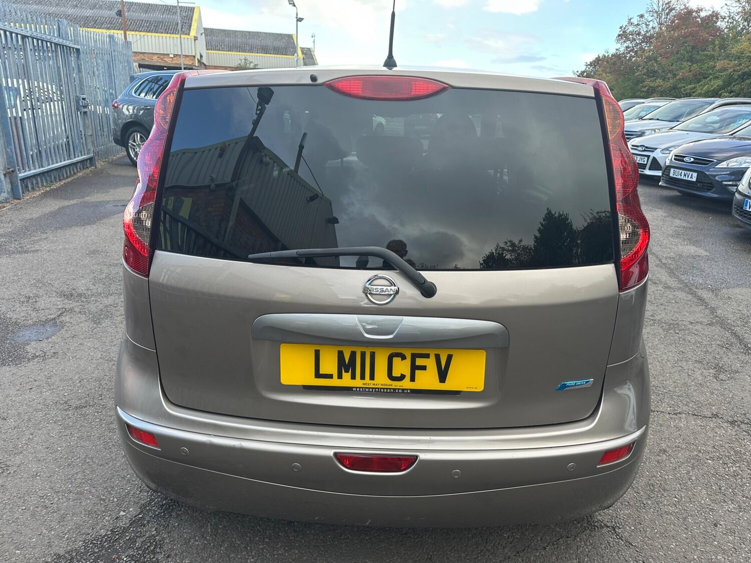 Used Nissan Note 2011 for sale - 76989441: Photo 15