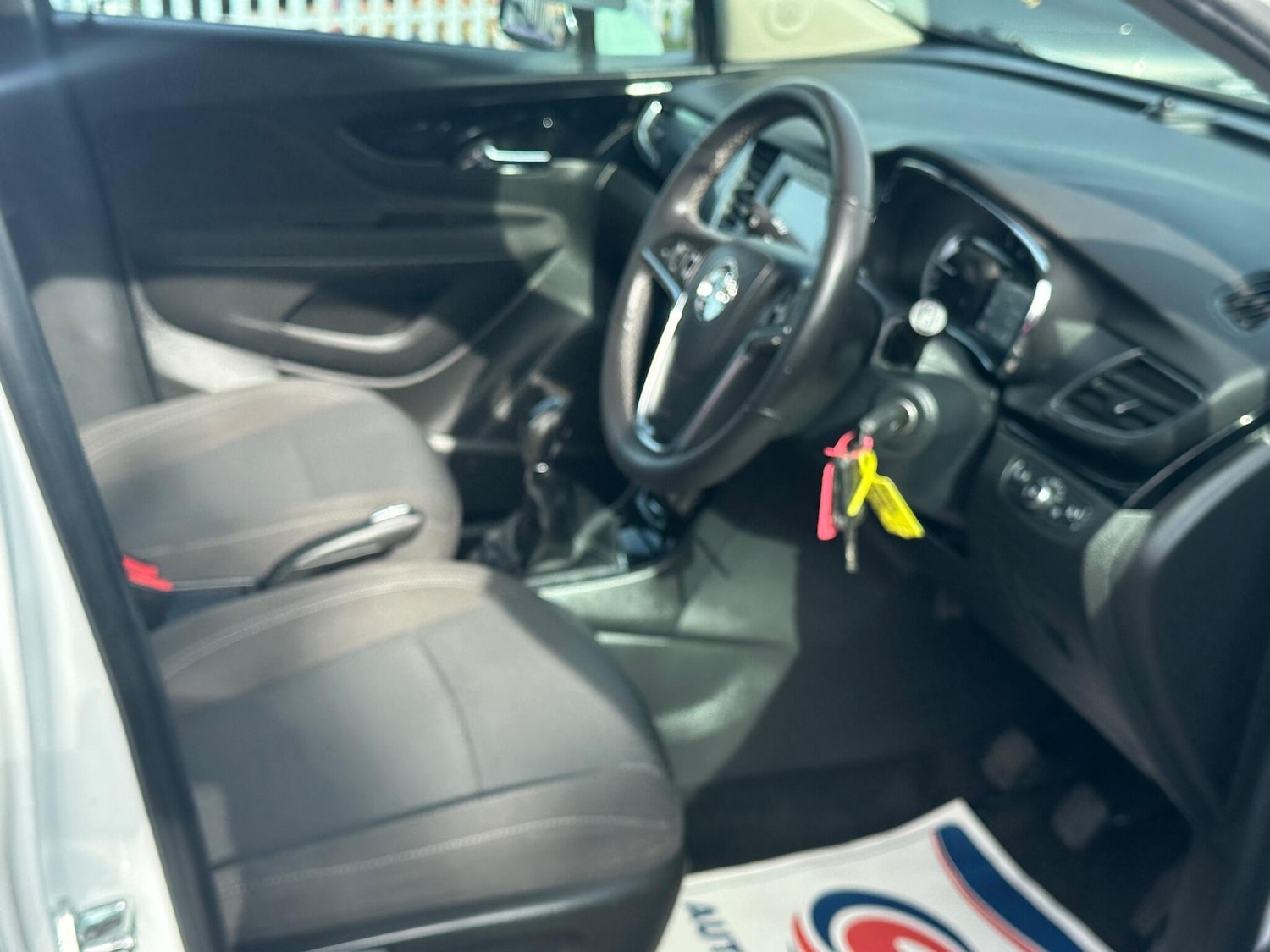 Used Vauxhall Mokka X 2017 for sale - 77768195: Photo 10