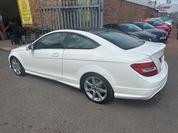 Used Mercedes-Benz C-Class for sale - 75257979: Photo 4