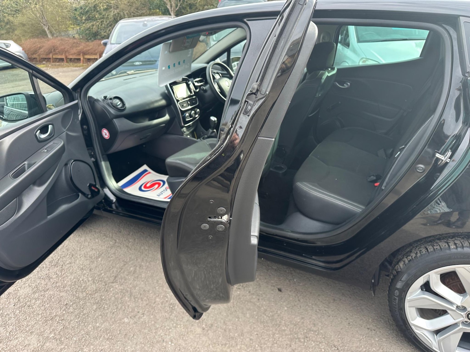 Used Renault Clio 2019 for sale - 77238555: Photo 45