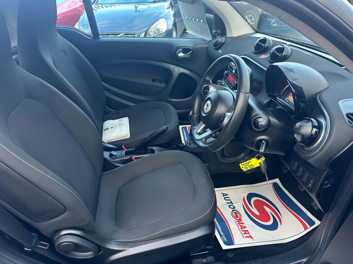 Used smart fortwo 2016 for sale - 77440891: Photo 19