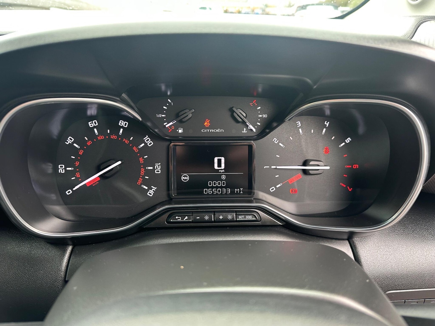 Used Citroen C3 Aircross 2017 for sale - 76832675: Photo 27