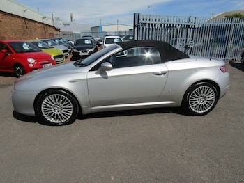 Used Alfa Romeo Spider 2008 for sale - 78741212: Photo