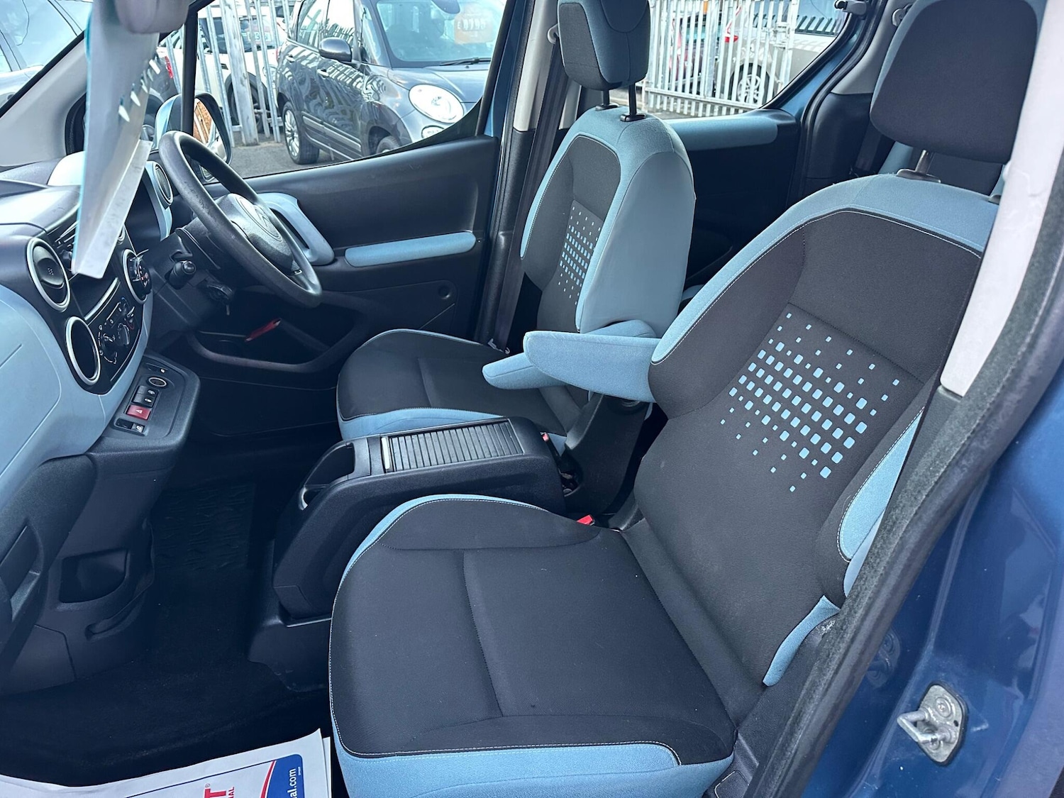 Used Citroen Berlingo 2013 for sale - 76397890: Photo 32