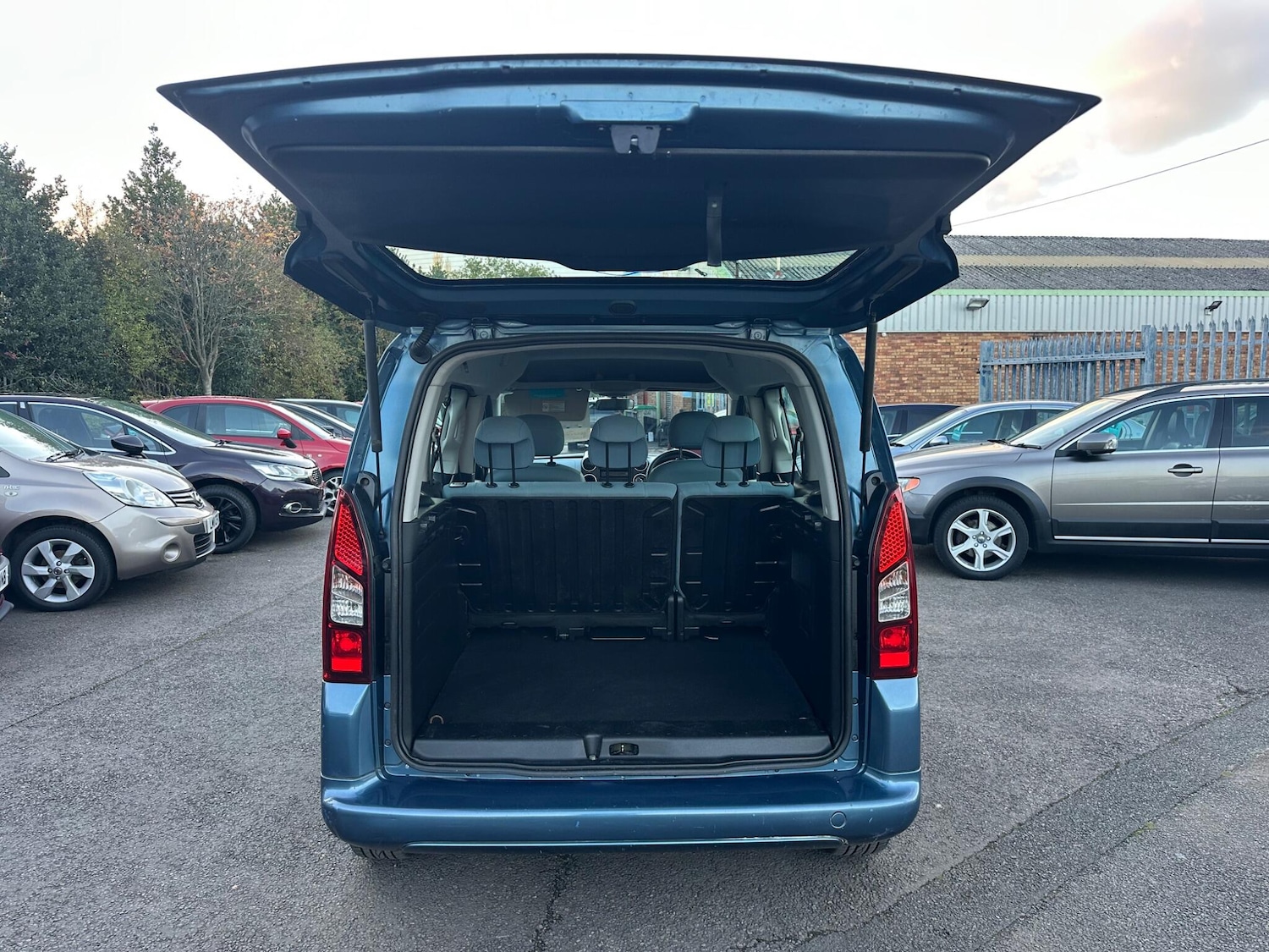 Used Citroen Berlingo 2013 for sale - 76397890: Photo 41