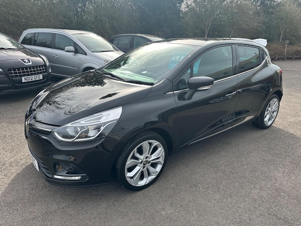 Used Renault Clio 2019 for sale - 74136377: Photo 1