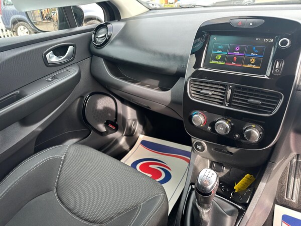 Used Renault Clio 2019 for sale - 74136377: Photo 26