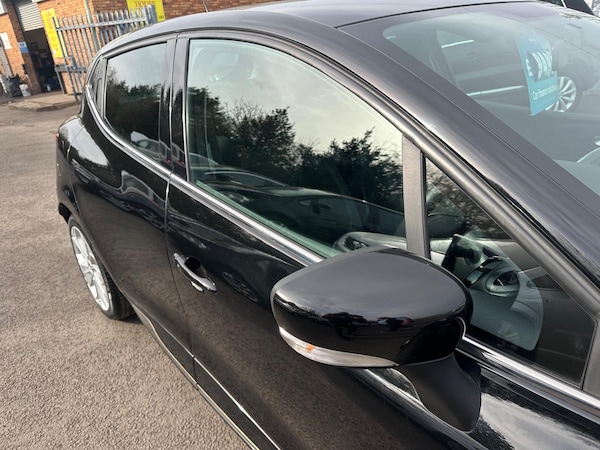 Used Renault Clio 2019 for sale - 74136377: Photo 41