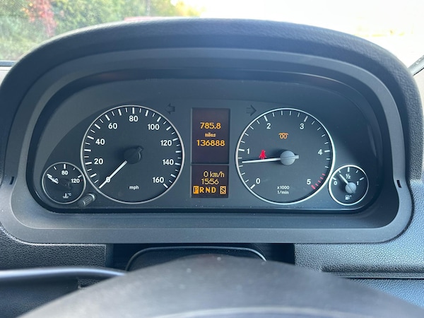 Used Mercedes-Benz A-Class 2010 for sale - 76072412: Photo 10