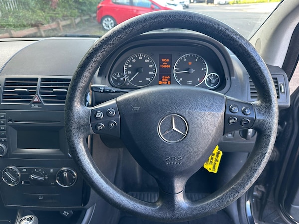Used Mercedes-Benz A-Class 2010 for sale - 76072412: Photo 11