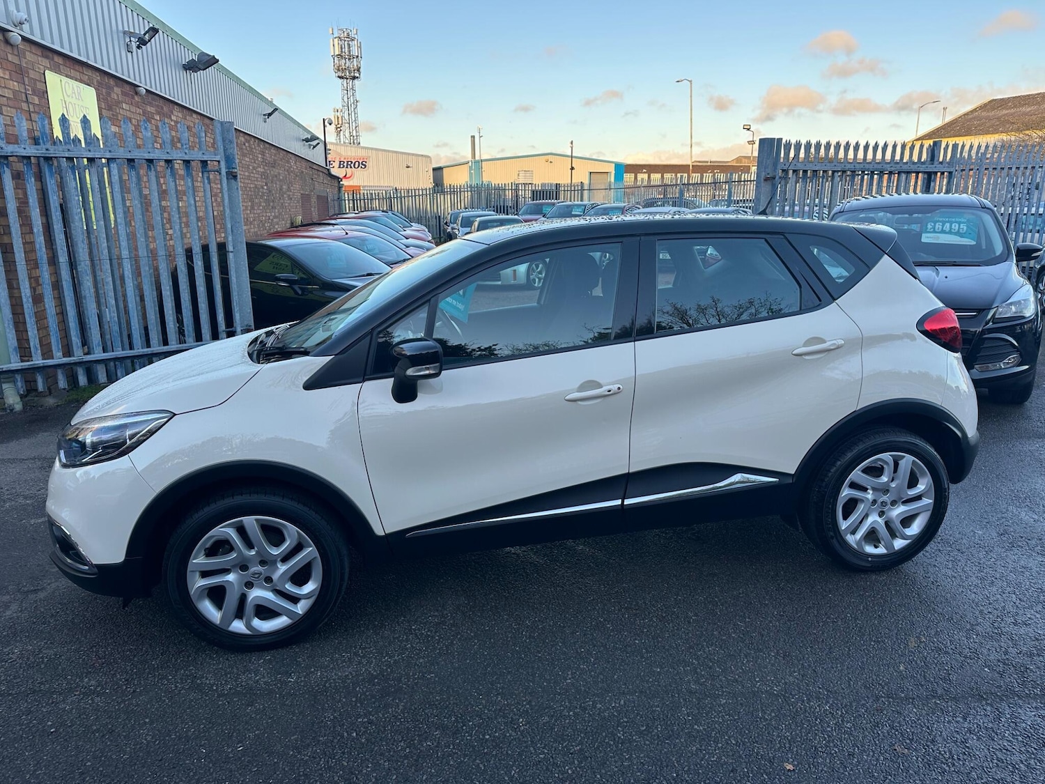 Used Renault Captur 2016 for sale - 76926484: Photo 15