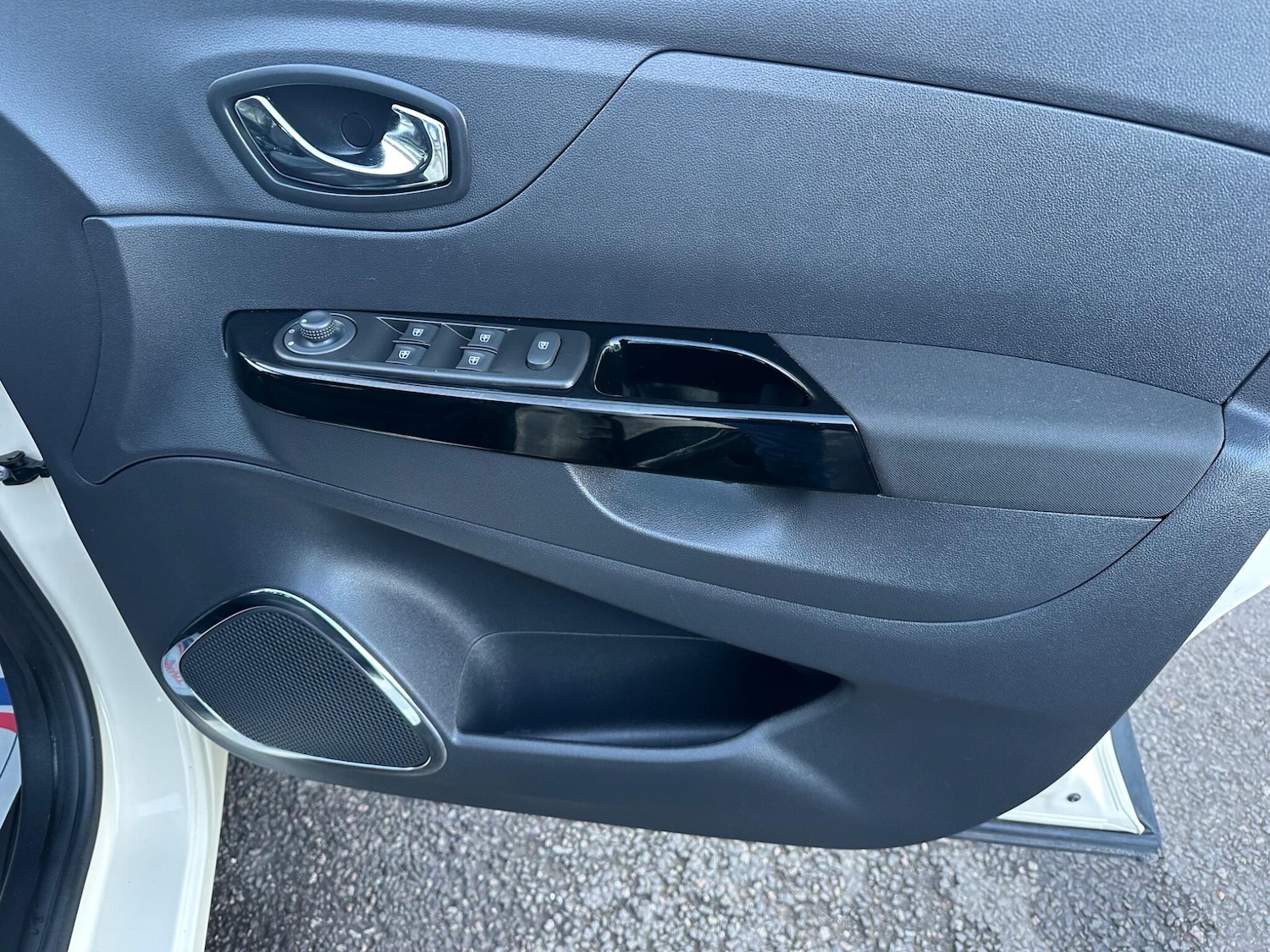 Used Renault Captur 2016 for sale - 76926484: Photo 40