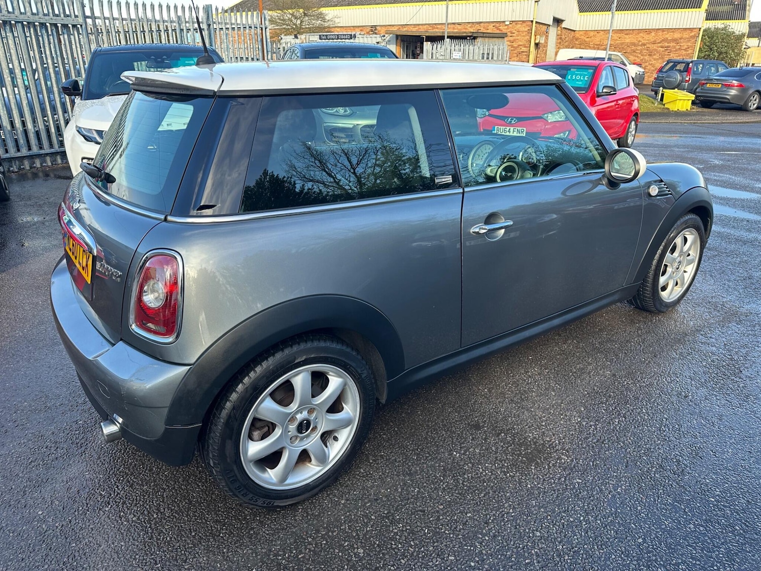 Used MINI Hatch 2010 for sale - 78034935: Photo 12