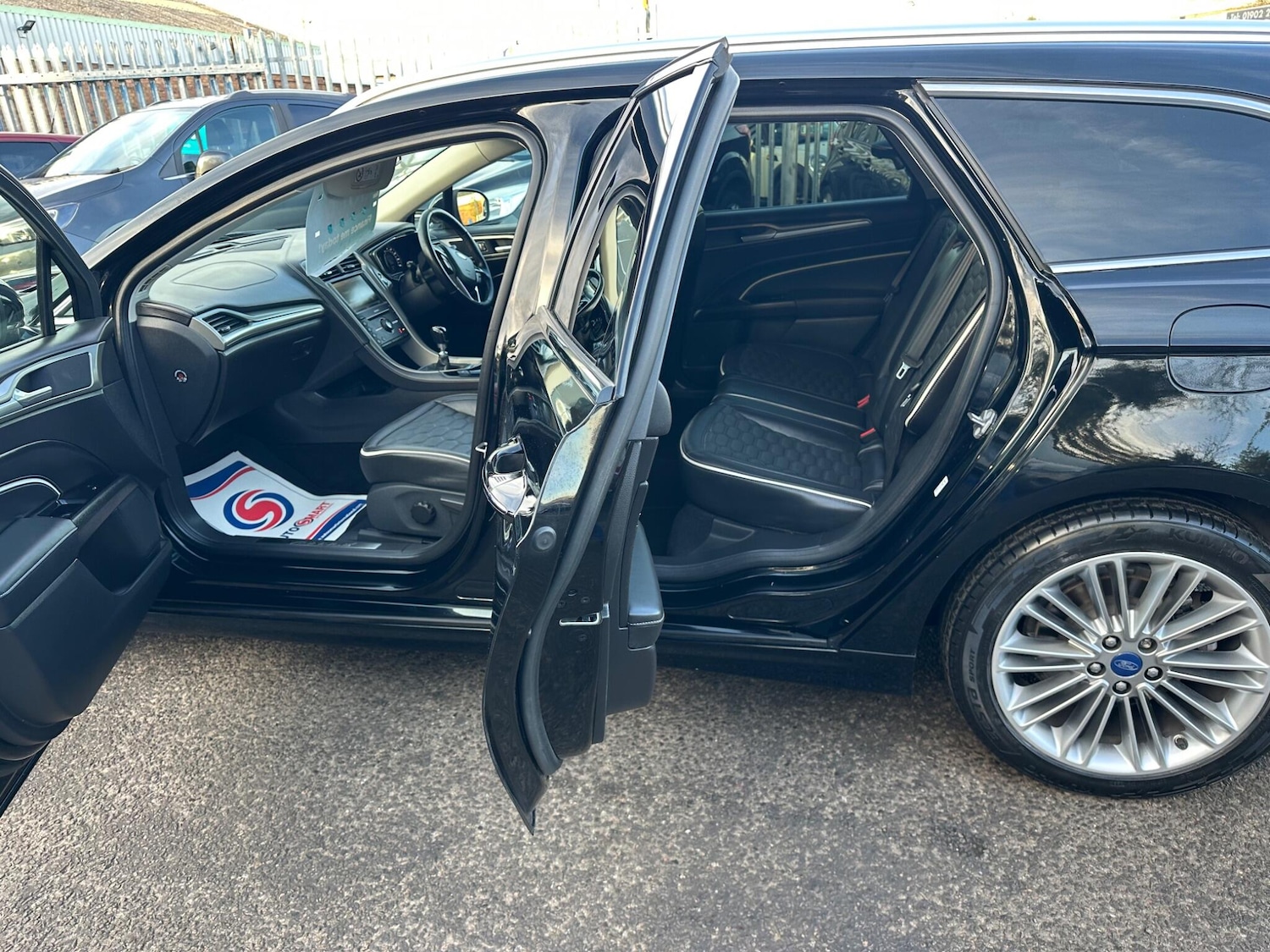 Used Ford Mondeo 2016 for sale - 76646014: Photo 18