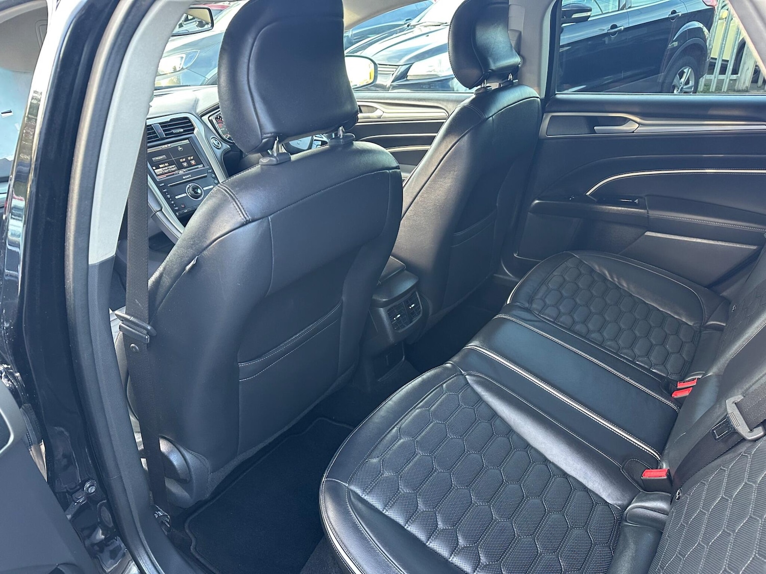 Used Ford Mondeo 2016 for sale - 76646014: Photo 26