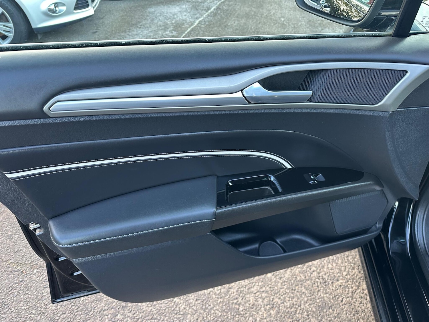 Used Ford Mondeo 2016 for sale - 76646014: Photo 40