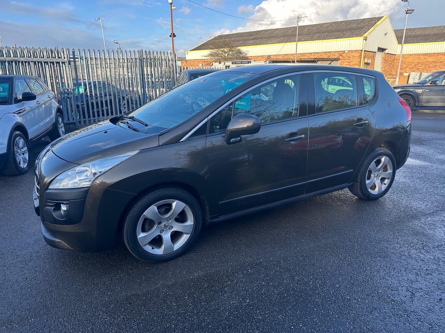 Used Peugeot 3008 2010 for sale - 77925371: Photo 10