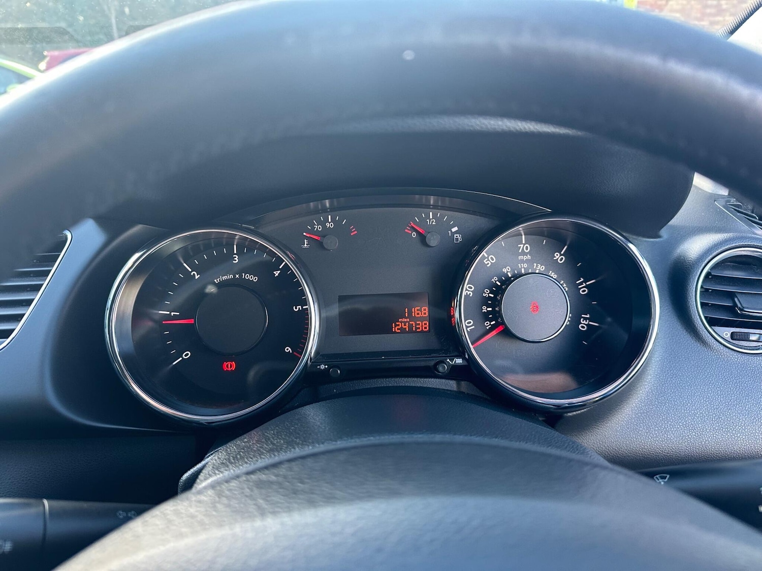 Used Peugeot 3008 2010 for sale - 77925371: Photo 38