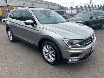Used Volkswagen Tiguan 2016 for sale - 79590215: Photo