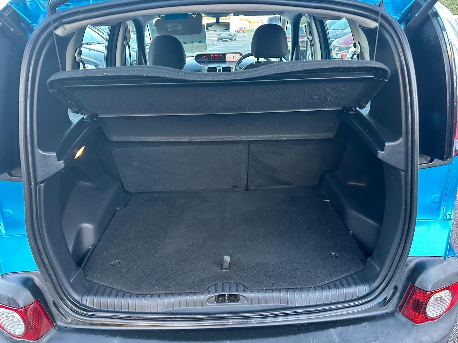 Used Citroen C3 Picasso 2009 for sale - 76913900: Photo 23