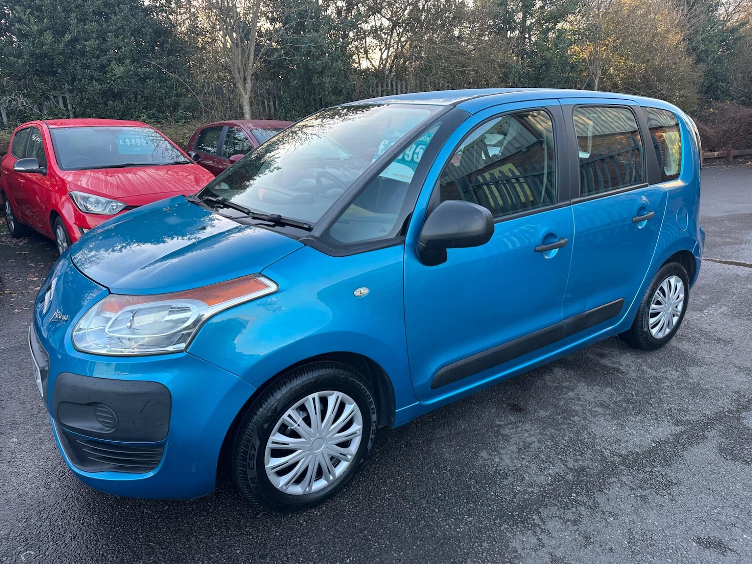 Used Citroen C3 Picasso 2009 for sale - 76913900: Photo 3