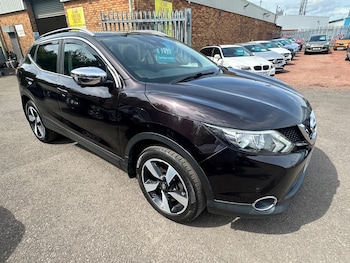 Used Nissan Qashqai 2016 for sale - 78586053: Photo