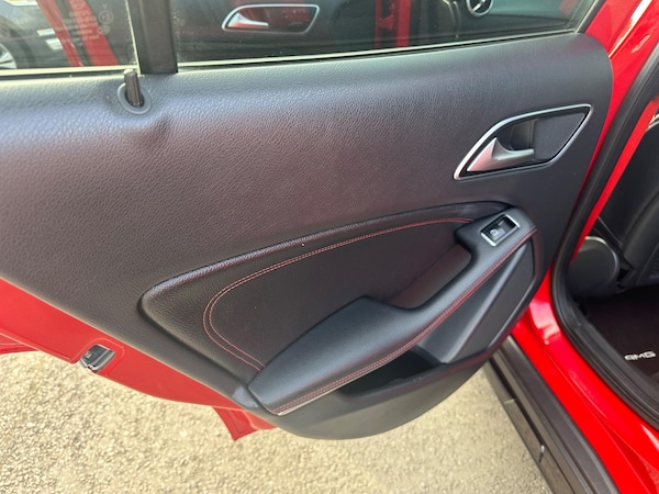 Used Mercedes-Benz GLA 2015 for sale - 75364208: Photo 32