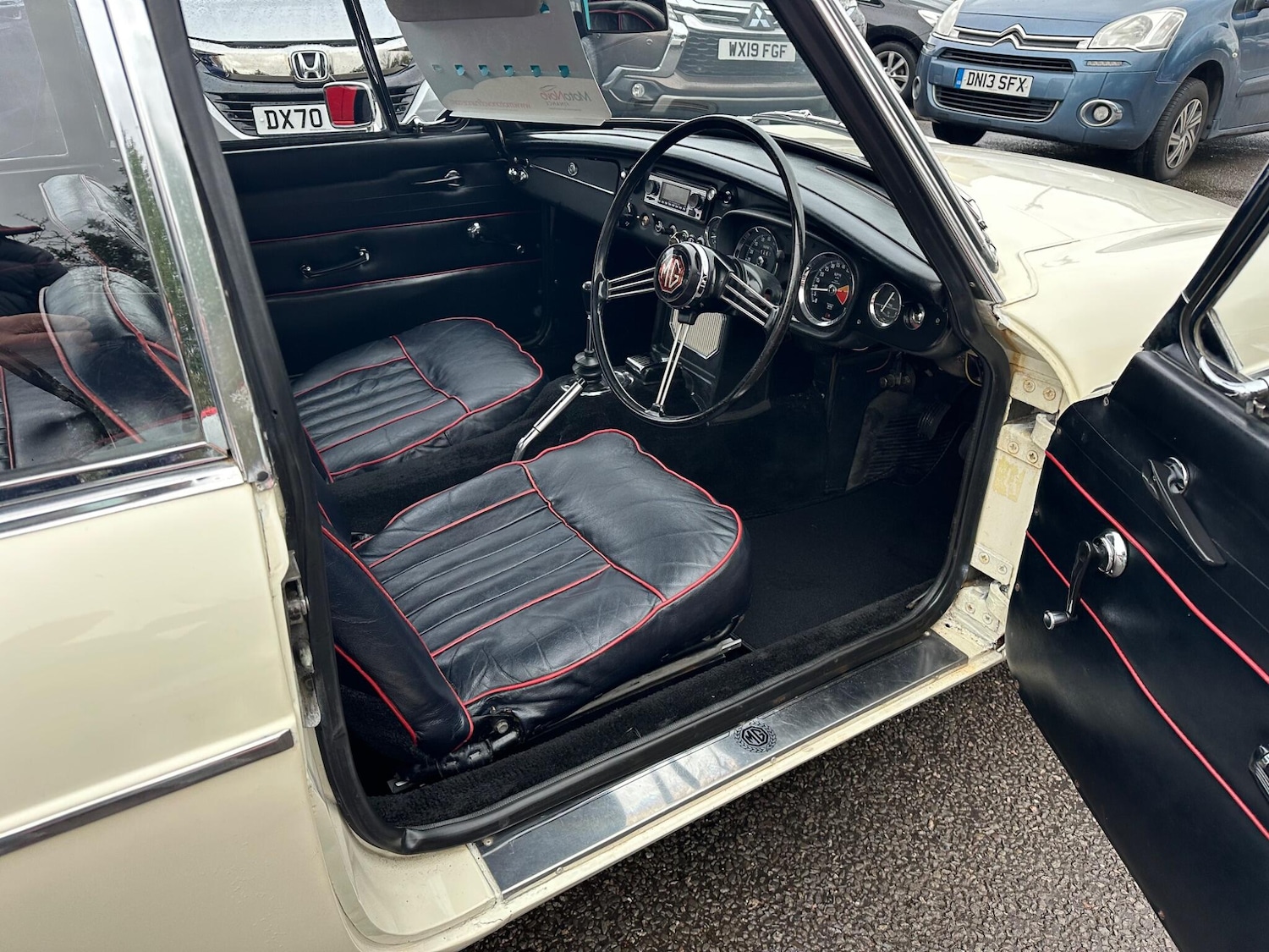 Used MG MGB GT 1967 for sale - 77191207: Photo 19