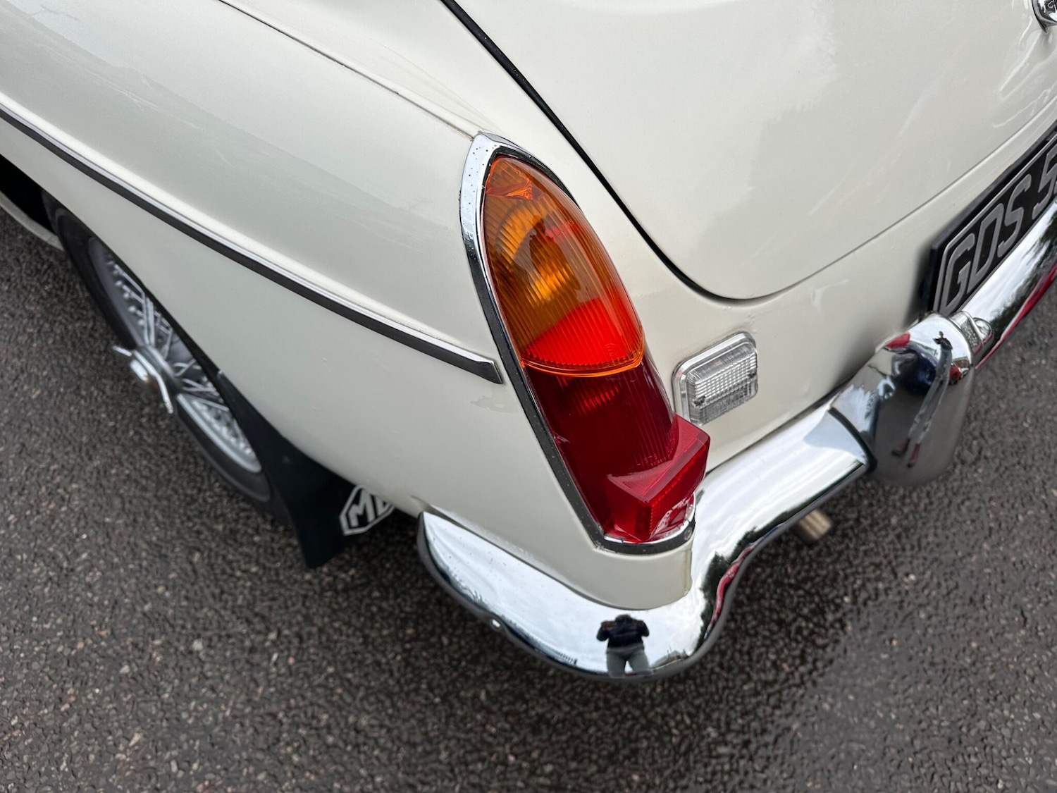 Used MG MGB GT 1967 for sale - 77191207: Photo 49