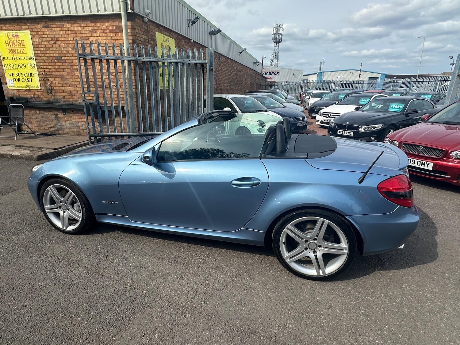 Used Mercedes-Benz SLK 2010 for sale - 77468070: Photo 13