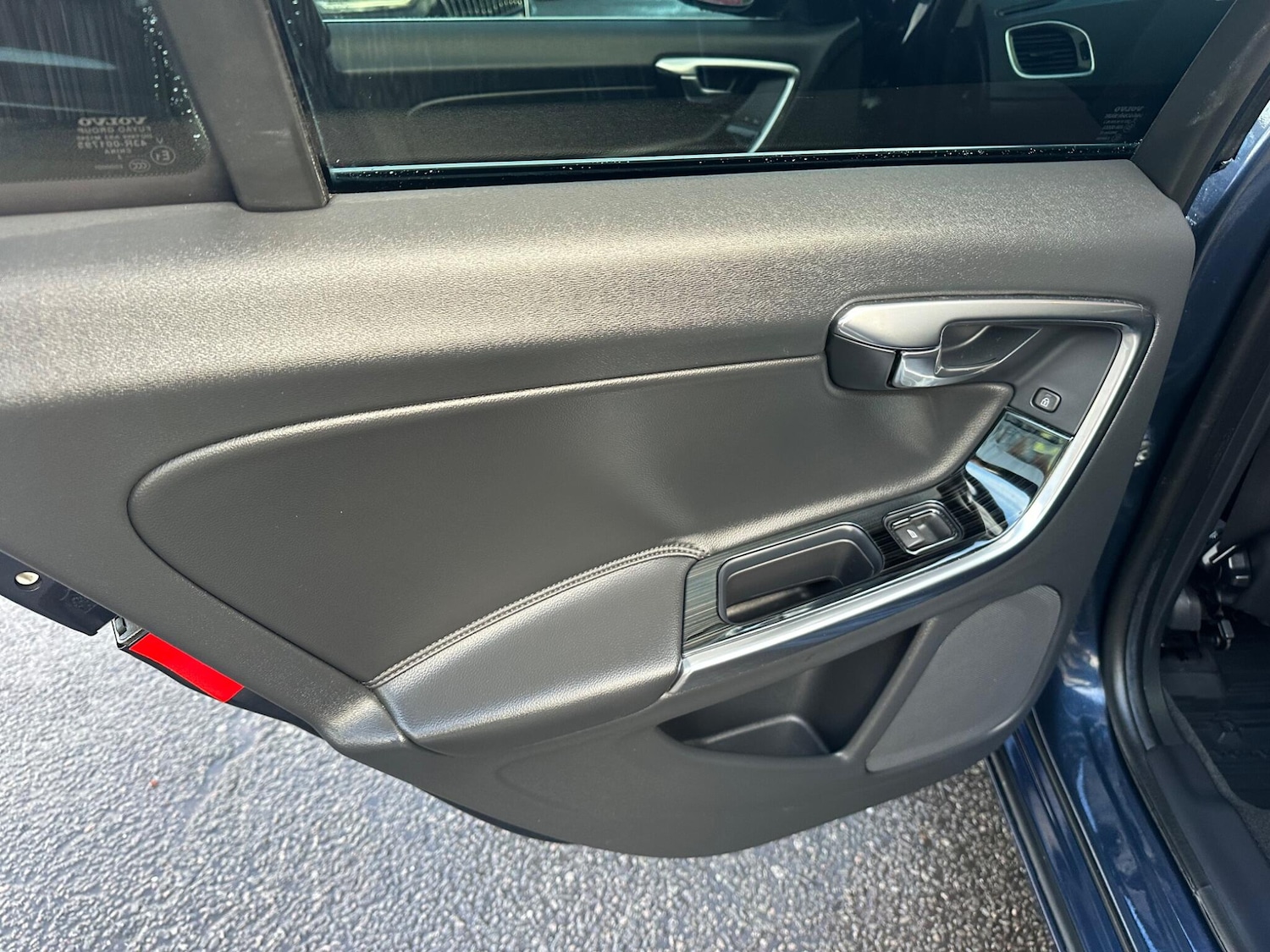 Used Volvo V60 2012 for sale - 77524913: Photo 26