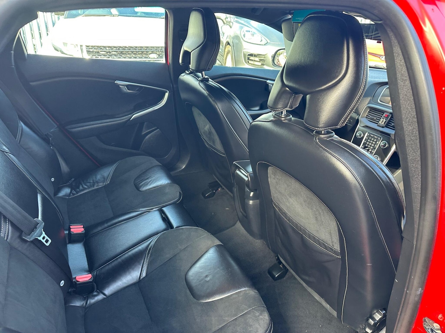 Used Volvo V40 2017 for sale - 78034581: Photo 21