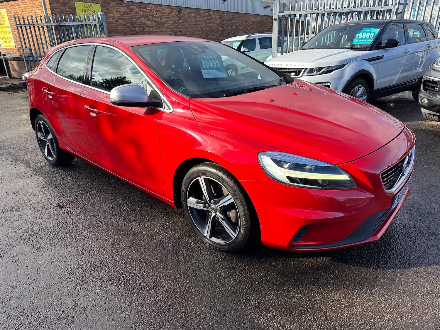 Used Volvo V40 2017 for sale - 78034581: Photo 8