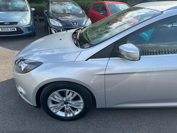 Used Ford Focus 2013 for sale - 75657894: Photo 11