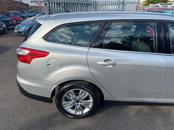 Used Ford Focus 2013 for sale - 75657894: Photo 17