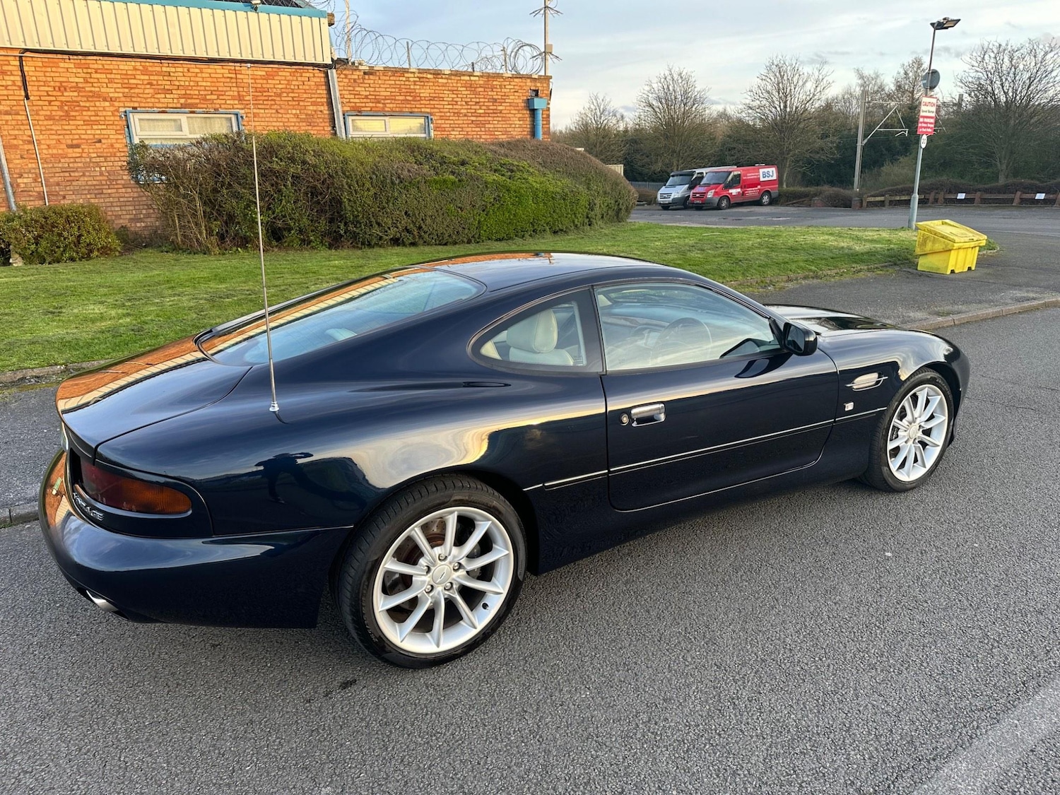 Used Aston Martin DB7 for sale - 77266744: Photo 14