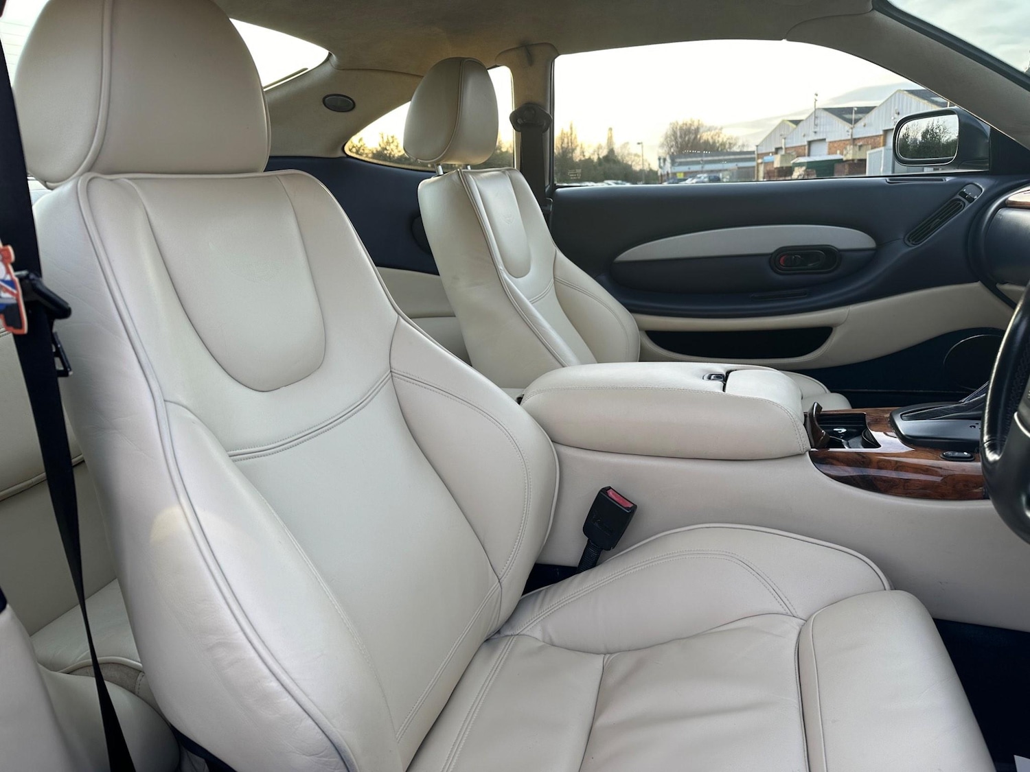 Used Aston Martin DB7 for sale - 77266744: Photo 22