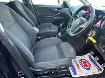 Used Vauxhall Zafira Tourer 2015 for sale - 74520599: Photo
