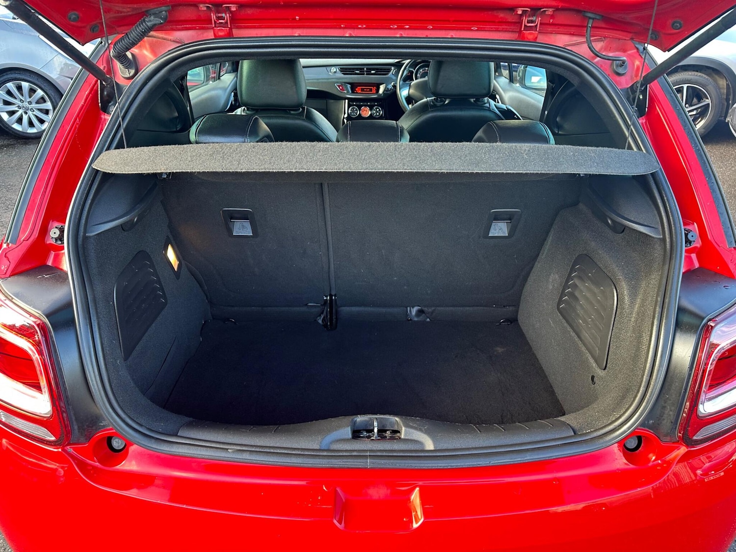 Used Citroen DS3 2012 for sale - 77229936: Photo 31