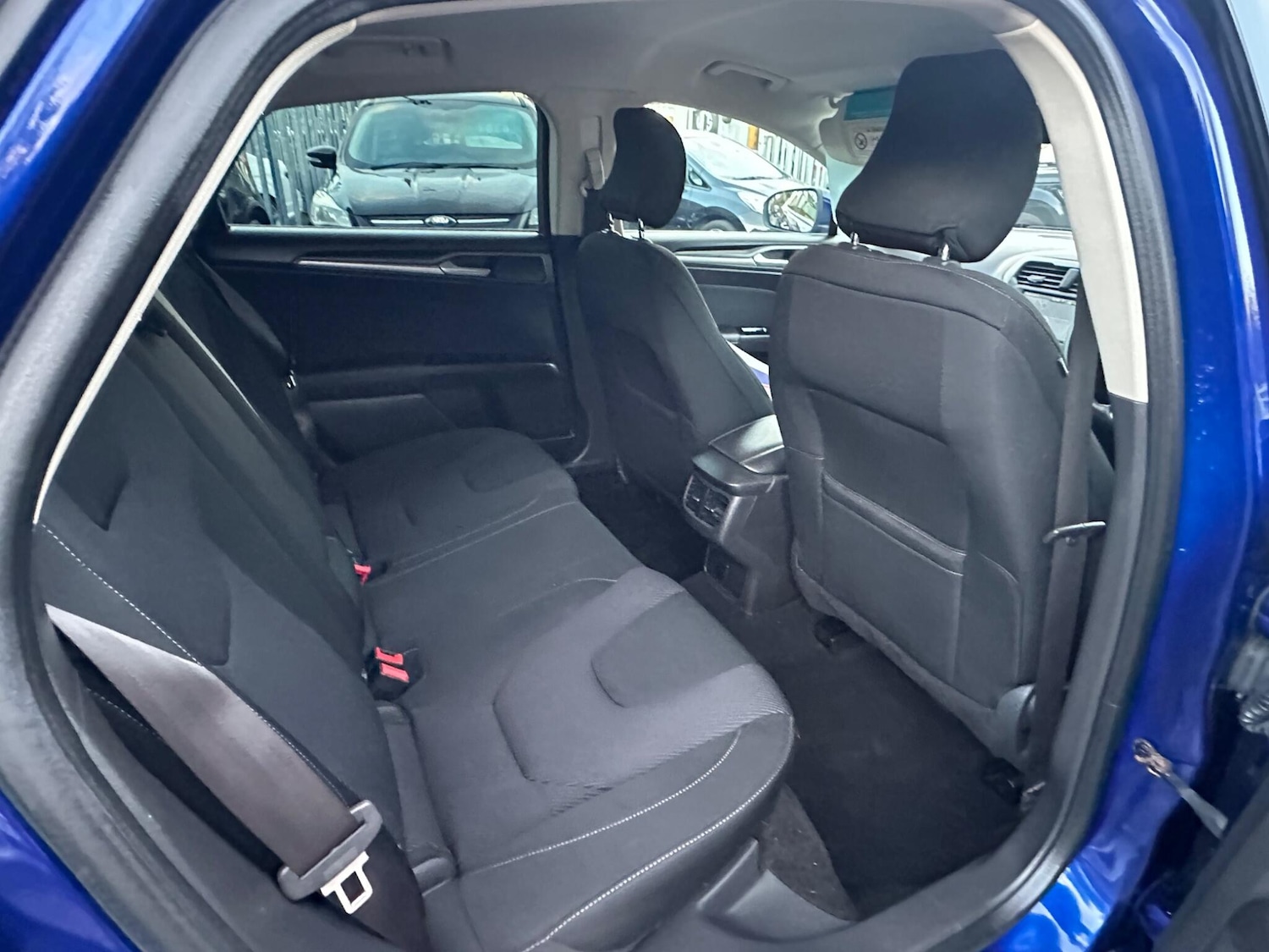 Used Ford Mondeo 2015 for sale - 76633965: Photo 23