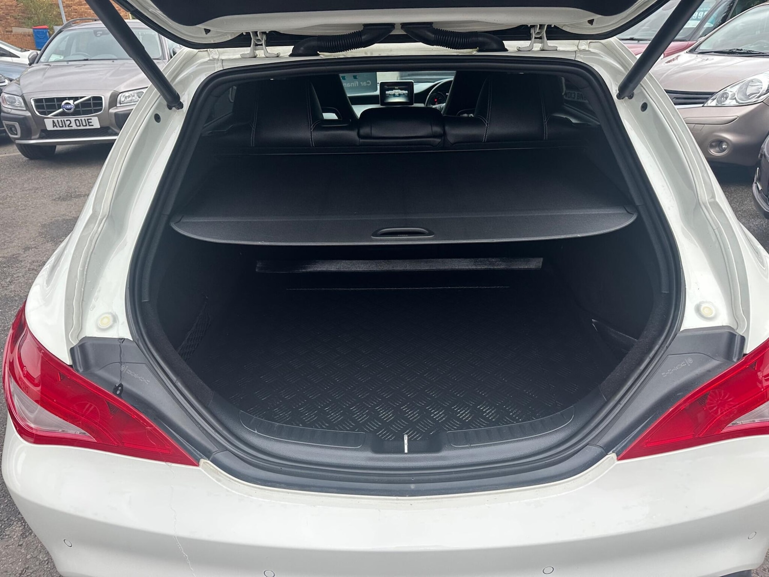 Used Mercedes-Benz CLA 2017 for sale - 76989527: Photo 37