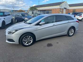 Used Hyundai i40 2015 for sale - 74408888: Photo