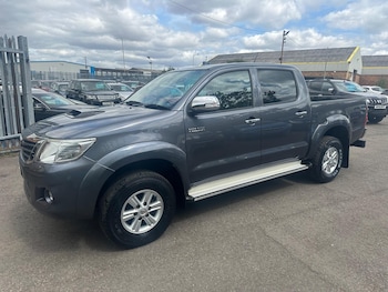 Used Toyota Hilux 2012 for sale - 79348880: Photo